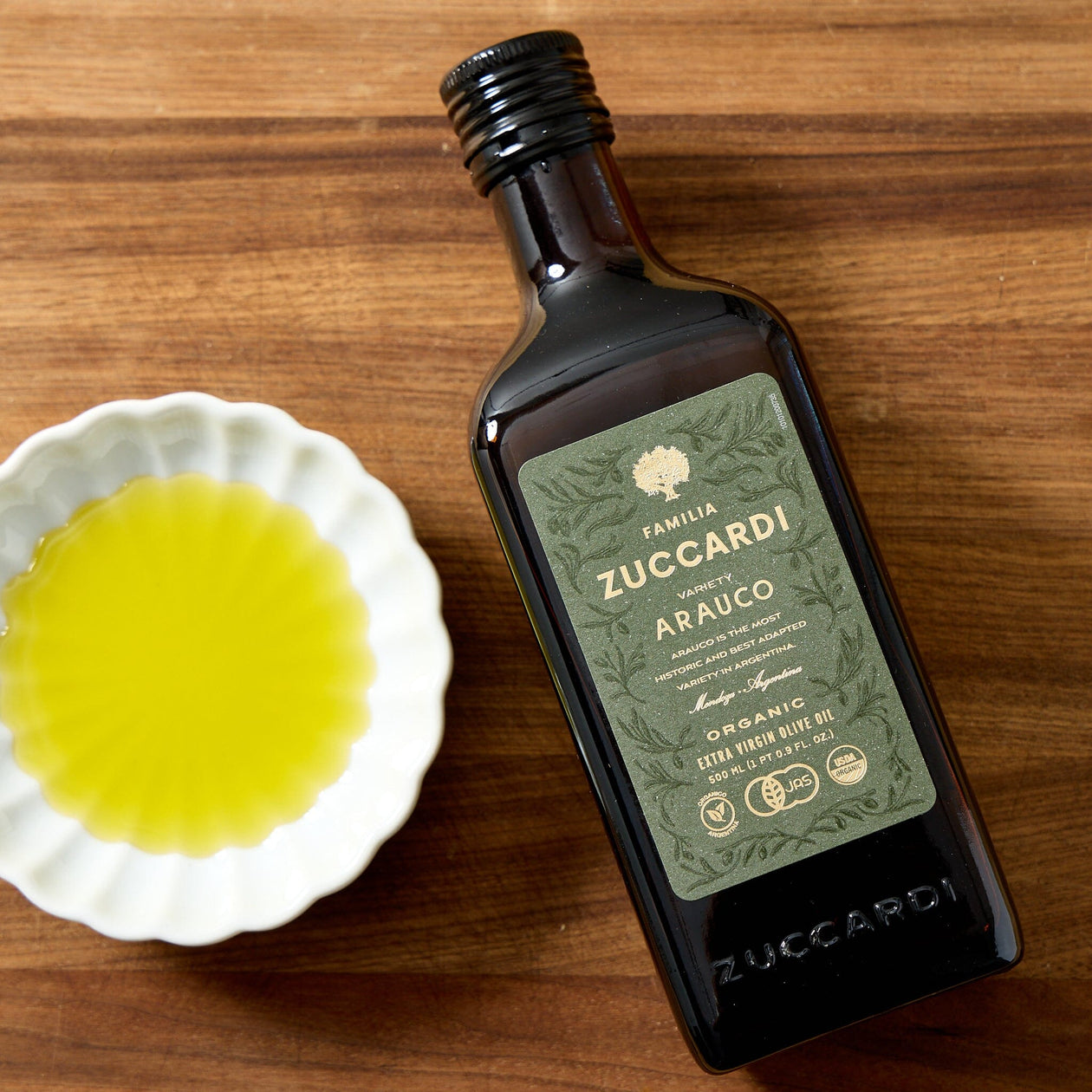 Familia Zuccardi Arauco Extra-Virgin Olive Oil Pantry Manicaretti 