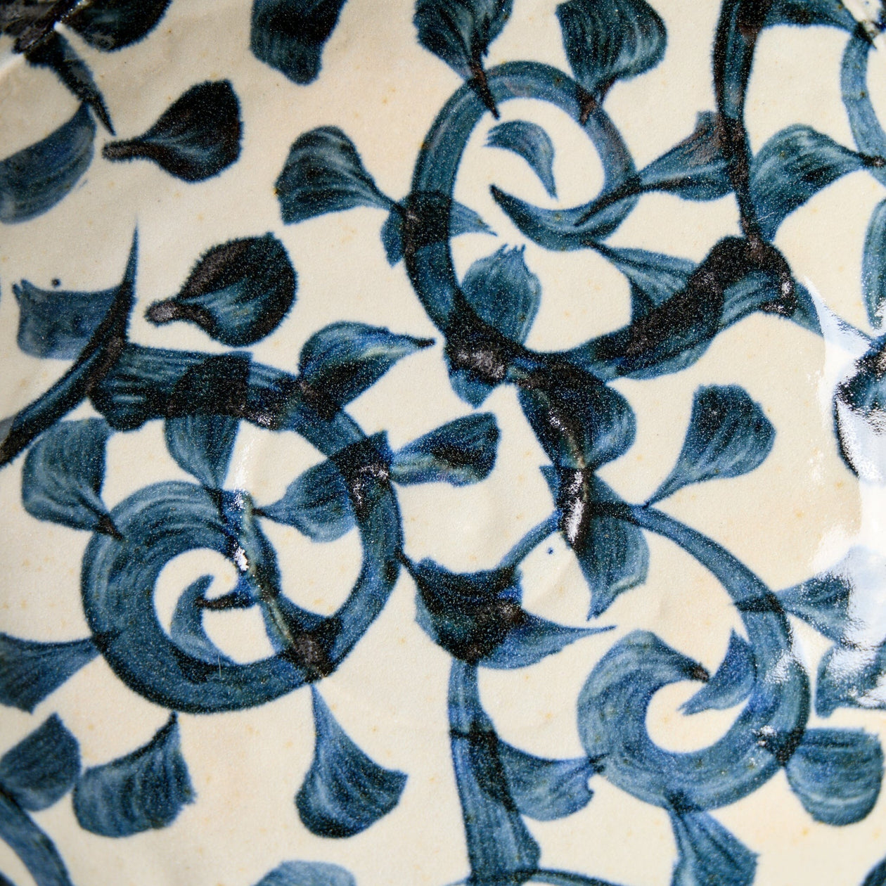 Handcrafted Japanese Vine Footed Bowl Tabletop Jewel Japan 