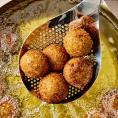 Nonoji Perforated Spoon – Large Cookware & Tools Y-Yacht 