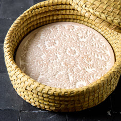 Serrv Lidded Pangara Breadwarmer Tools Serrv International 