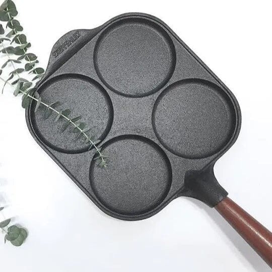 Skeppshult Egg Pan With Walnut Handle Equipment Skeppshult 