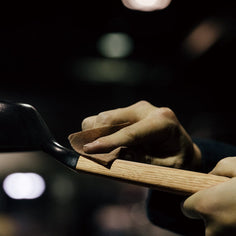 Vermicular Deep Sauté Pan with Lid – Oak Handle Equipment Vermicular 