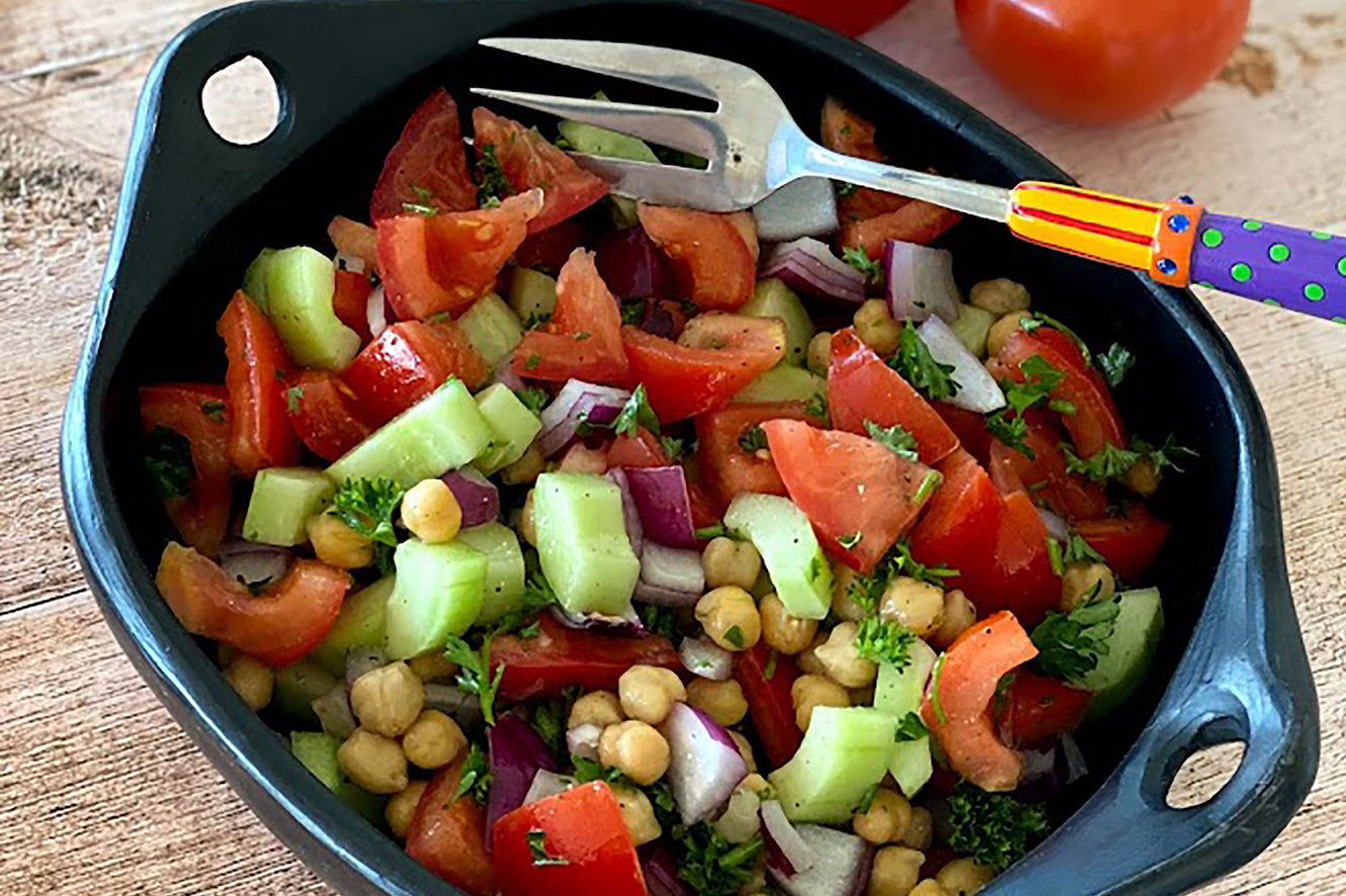 Black clay tabletop items are a specialty of Colombia.